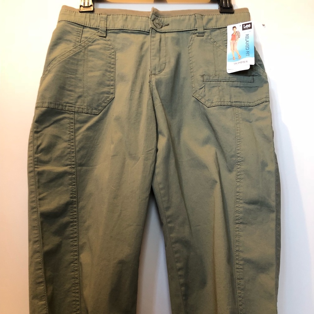 Price⬇️ NWT LEE Skimmer Relaxed Fit Capri